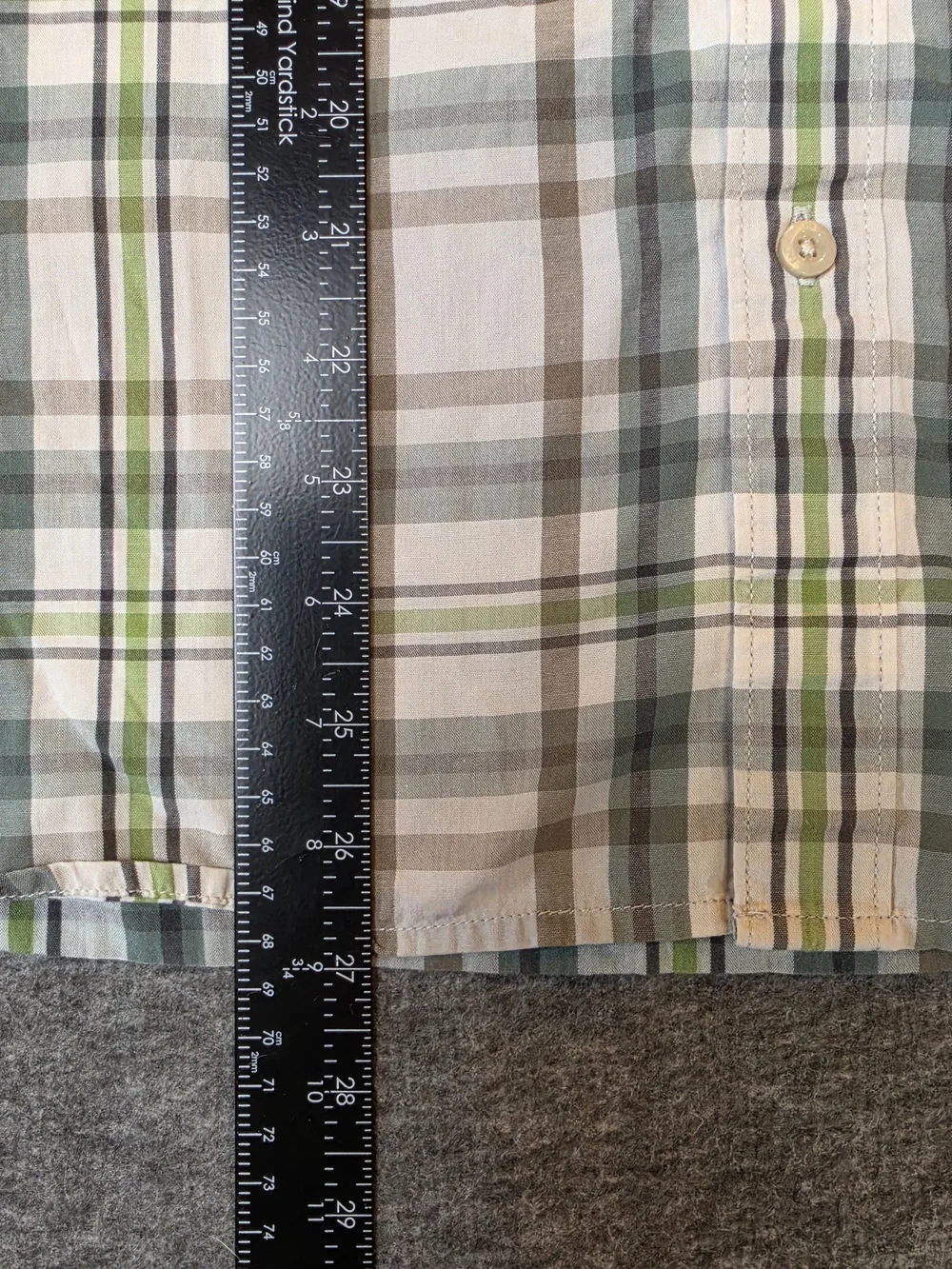 The North Face Men’s Green Plaid Button-Up Shirt Medium Gorpcore Outdoor Preppy